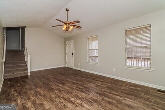 51 Glenbrook Ct in Douglasville, GA - Building Photo - Building Photo