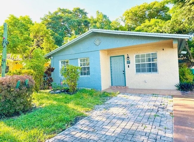 property at 2941 NW 9th Pl