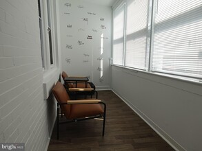 6139 Larchwood Ave, Unit 61 in Philadelphia, PA - Building Photo - Building Photo