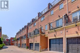 20 Azzarello Ln in Toronto, ON - Building Photo - Building Photo