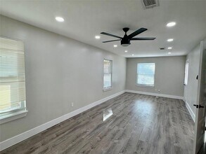 1103 Stratford Cove in Round Rock, TX - Building Photo - Building Photo