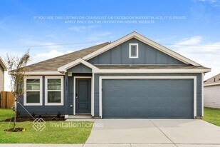 10313 Tullamore Rdg Rd in Crowley, TX - Building Photo