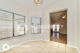 2468 W Tyler River Dr in Tucson, AZ - Building Photo - Building Photo