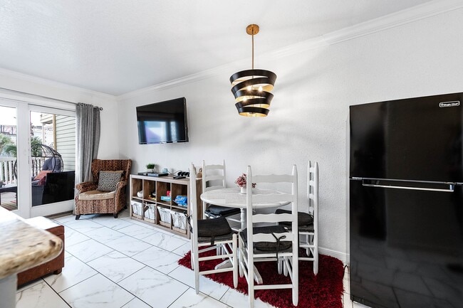 property at 6300 Seawall Blvd