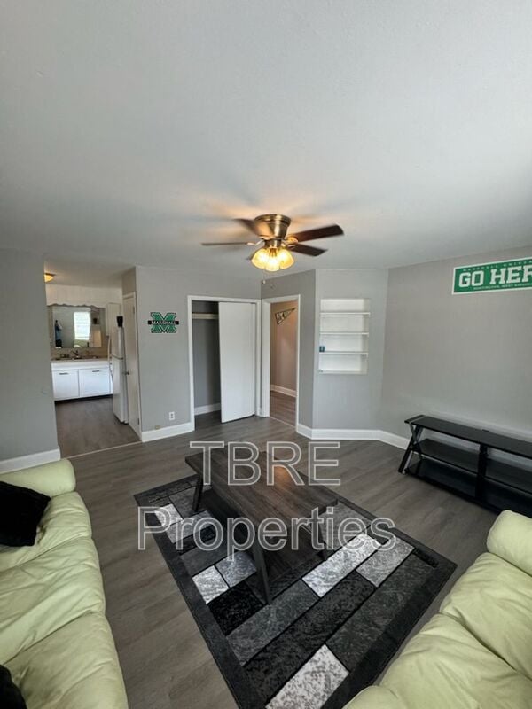 property at 1528 6th Ave