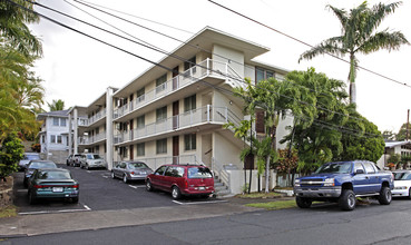 1324 Dominis St in Honolulu, HI - Building Photo - Building Photo