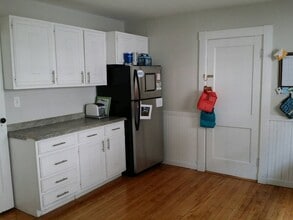 14 Beach St-Unit -1 in Quincy, MA - Building Photo - Building Photo