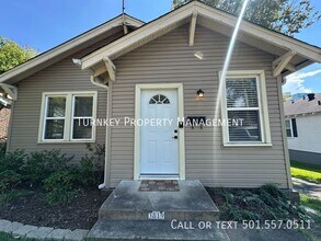 3819 W Capitol Ave in Little Rock, AR - Building Photo - Building Photo