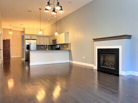 128 Pearl St in Buffalo, NY - Building Photo