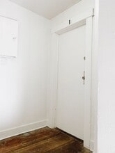 112 N Plum St in Hutchinson, KS - Building Photo - Building Photo