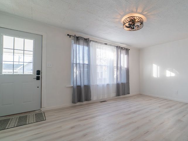 115 N Porter St in Michigan City, IN - Foto de edificio - Building Photo