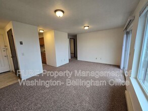 1252 Nevada St in Bellingham, WA - Building Photo - Building Photo