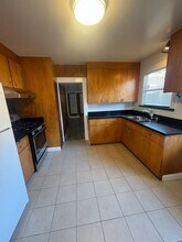 3218 School St in Oakland, CA - Building Photo - Building Photo