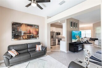 9013 W Ridge Ct in Ft. Myers, FL - Building Photo - Building Photo