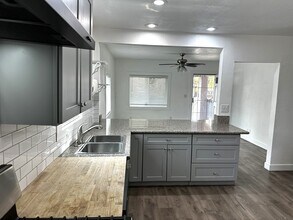 1532 N Calaveras St in Fresno, CA - Building Photo - Building Photo