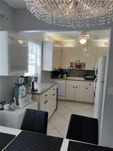 452 Flanders I in Delray Beach, FL - Building Photo - Building Photo