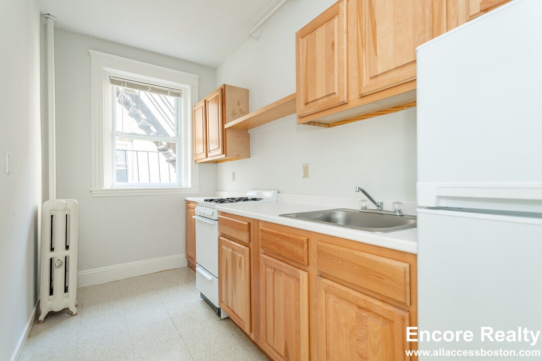 49 Worthington St, Unit 35 in Boston, MA - Foto de edificio