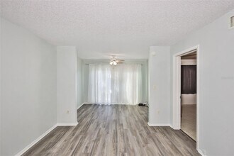 801 83rd Ave N in St. Petersburg, FL - Building Photo - Building Photo