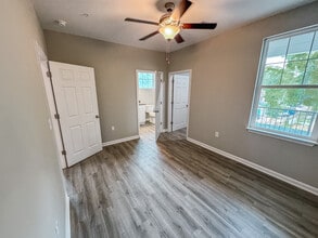 Pine Court Apartments in Beaufort, SC - Building Photo - Building Photo