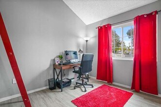 8832 Spring Canyon Dr, Unit 1 in Spring Valley, CA - Building Photo - Building Photo
