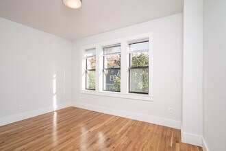 737 Cambridge St, Unit 1 in Boston, MA - Building Photo - Building Photo
