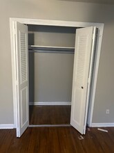 5694 W 3rd St in Tulsa, OK - Building Photo - Building Photo