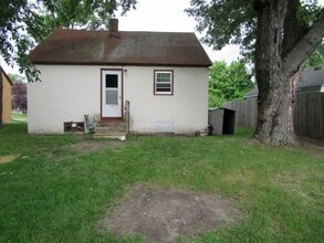 1115 6th Ave NE in Brainerd, MN - Building Photo - Building Photo