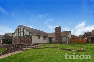 606 Perdido Dr in Garland, TX - Building Photo