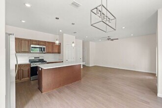 751 Amos St in Crestview, FL - Building Photo - Building Photo