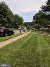 8605 Coral Gables Ln in Vienna, VA - Building Photo - Building Photo