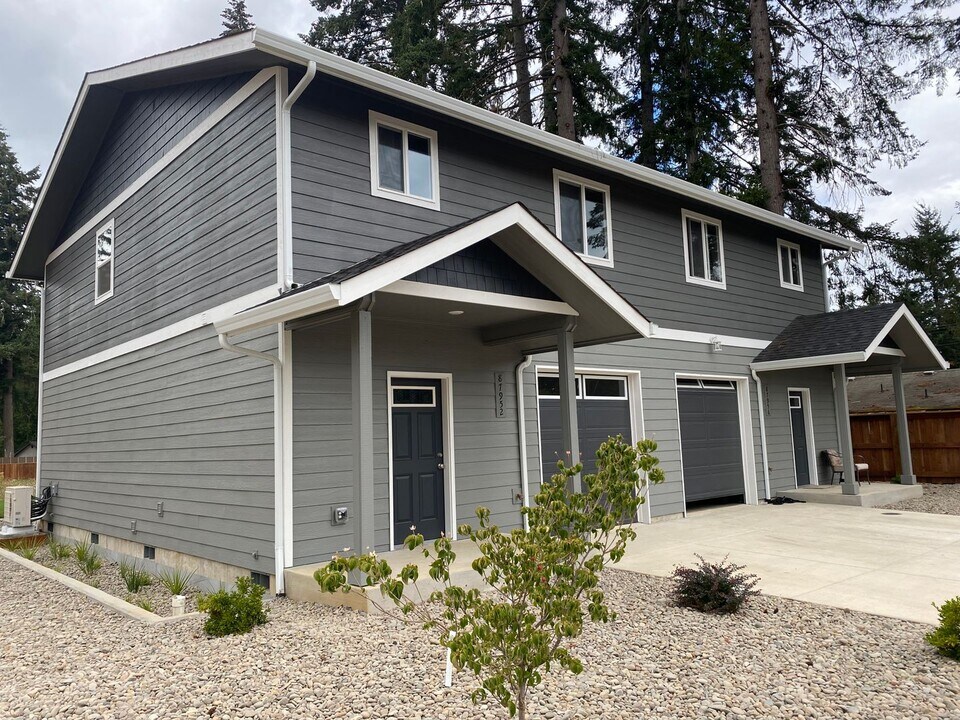 88046 7th St-Unit -88046 in Veneta, OR - Building Photo