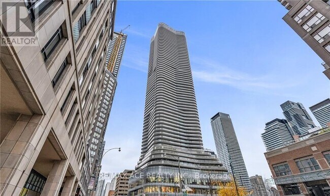 property at 11-6011 Wellesley St W