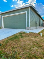 14423 Alluvium Crk in San Antonio, TX - Building Photo