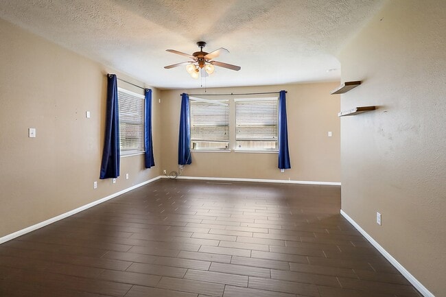 8314 Hampton Bay Drive