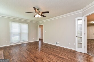 2552 Laurel View Ct in Snellville, GA - Building Photo - Building Photo