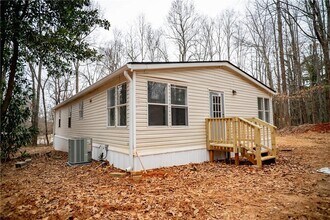 1199 Harmony Church Rd in Dawsonville, GA - Building Photo - Building Photo