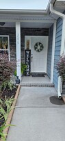206 New Iris Ln in Ridgeville, SC - Building Photo