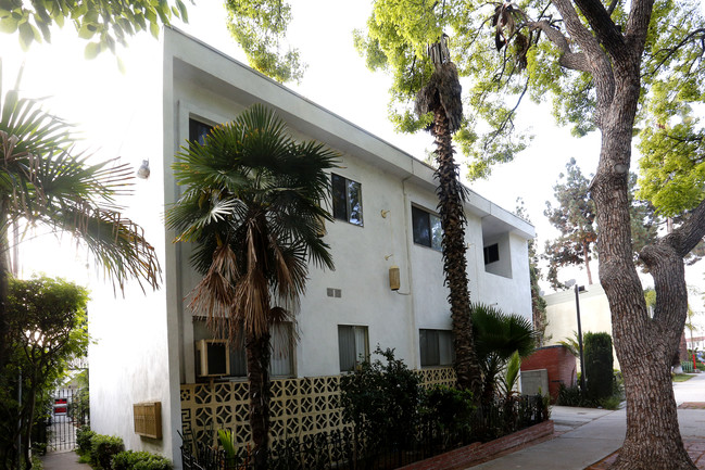 212 S Louise St in Glendale, CA - Building Photo - Building Photo