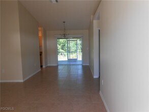 501 East 10th Street in Lehigh Acres, FL - Building Photo - Building Photo