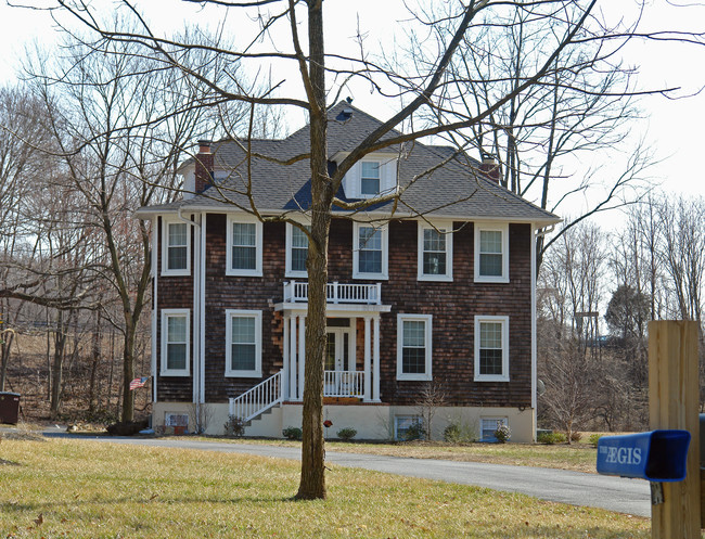 217 Bynum Ridge Rd in Forest Hill, MD - Foto de edificio - Building Photo