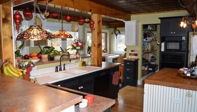 2889 Bailey Rd in Sun Prairie, WI - Foto de edificio - Building Photo