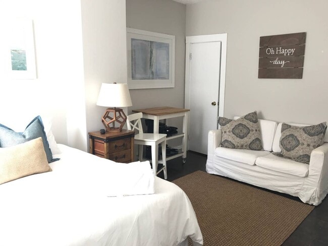 34 Anderson St, Unit 1