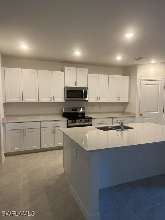 17565 Monte Isola Wy in North Fort Myers, FL - Building Photo - Building Photo