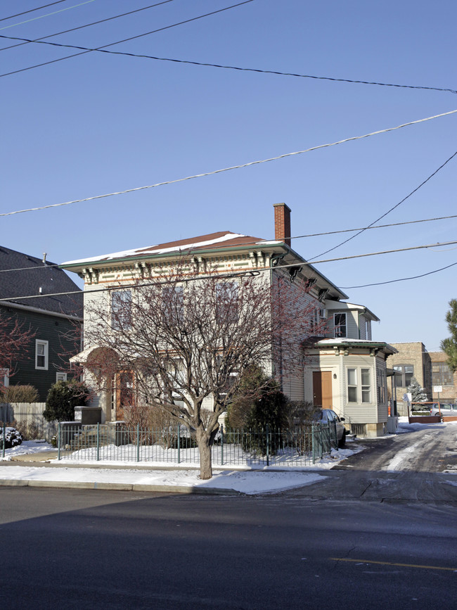 45-65 South Lincoln Avenue in Aurora, IL - Building Photo - Building Photo