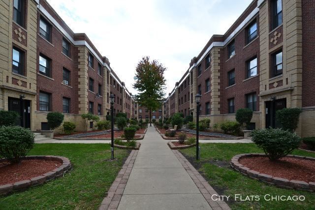 821 W Waveland Ave-Unit -Unit 3N in Chicago, IL - Building Photo
