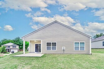 245 Hartwood Lake Ln in Greer, SC - Building Photo - Building Photo