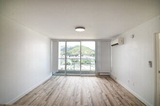 1450 Young St in Honolulu, HI - Building Photo - Building Photo