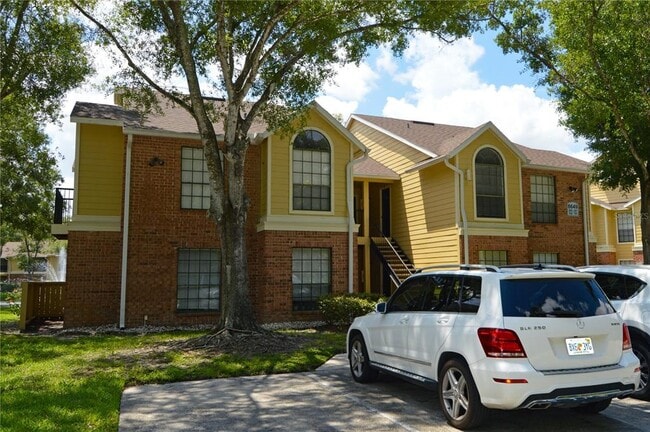 8649 Fancy Finch Dr in Tampa, FL - Building Photo - Building Photo