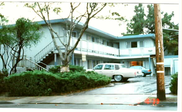 Early Bird Apartments in Rohnert Park, CA - Building Photo - Building Photo