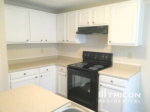 3913 Manzinita St in Fort Worth, TX - Building Photo - Building Photo